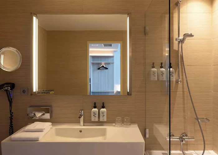 Hotell Scandic Emporio 4*